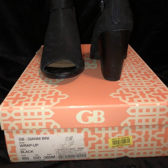 Gianni Bini Wrap-Up Double Strap Peep Toe Size 6.5 - Picture 2 of 3